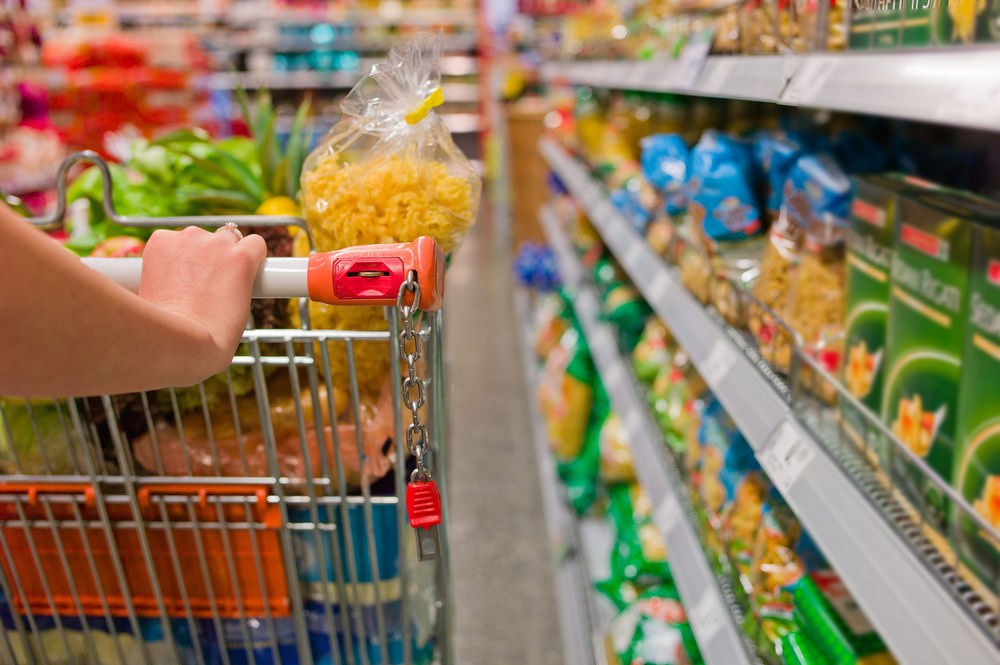 10 dicas para poupar no supermercado