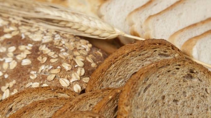 Pão 100% integral. O pão, mesmo integral, aumenta muito o índice glicémico e eleva o açúcar no sangue (Foto: Shutterstock)