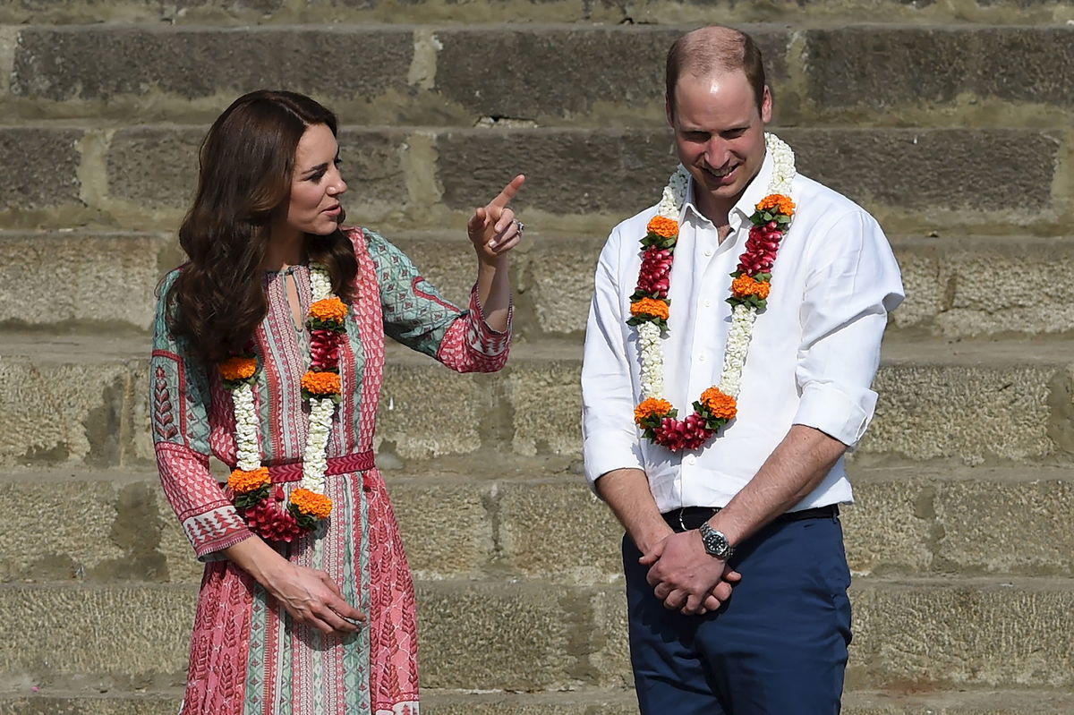 Britain’s Prince William and his wife Catherine, Duchess of Cambridge,  visit the historic Banganga water tank in Mumbai