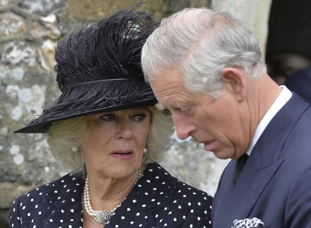 Camilla Parker-Bowles e o marido, o príncipe Carlos de Inglaterra
