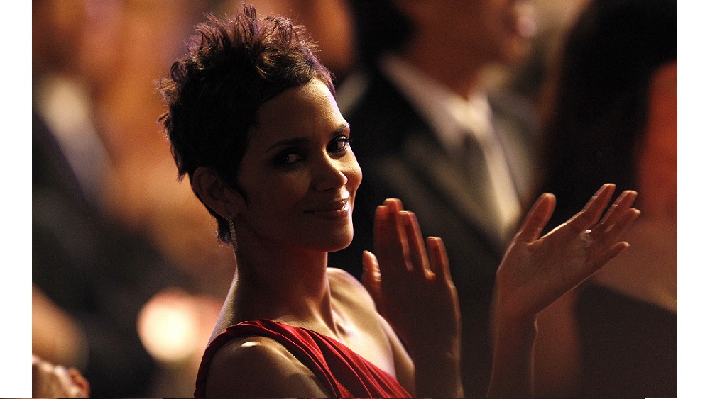Berry applauds during the Carousel of Hope Ball in Beverly Hills