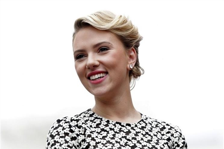 Scarlett Johansson, em terceiro lugar