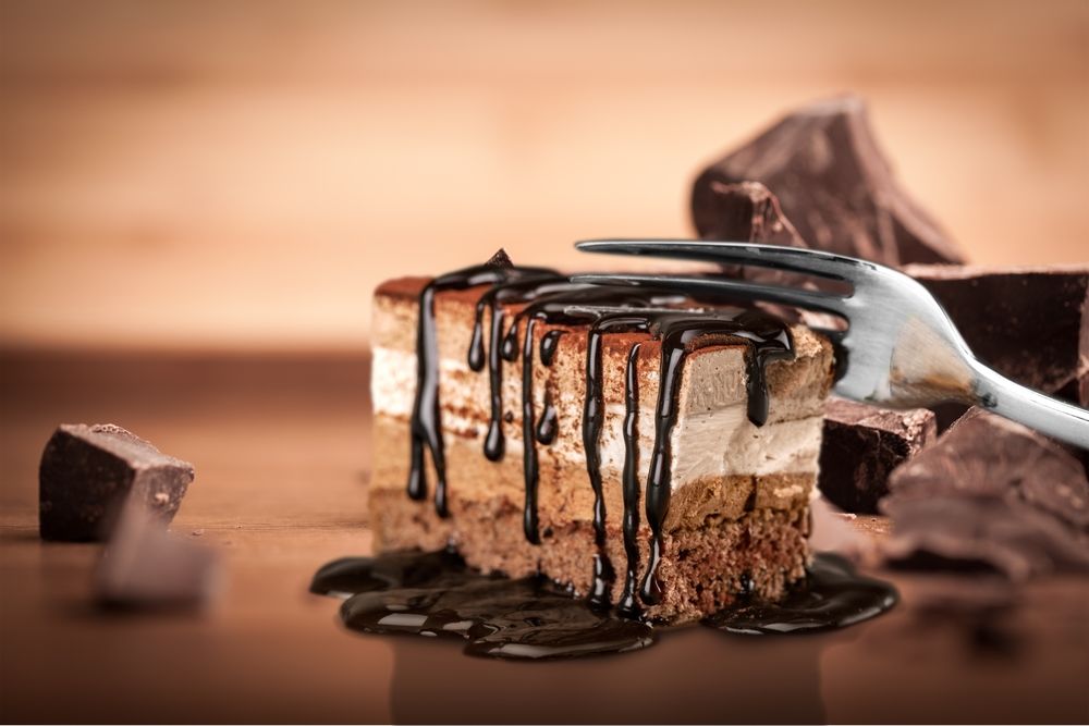 Os bolos são difíceis de recusar. Mas contêm açúcar, gordura, chocolate... Enfim, são explosivos.