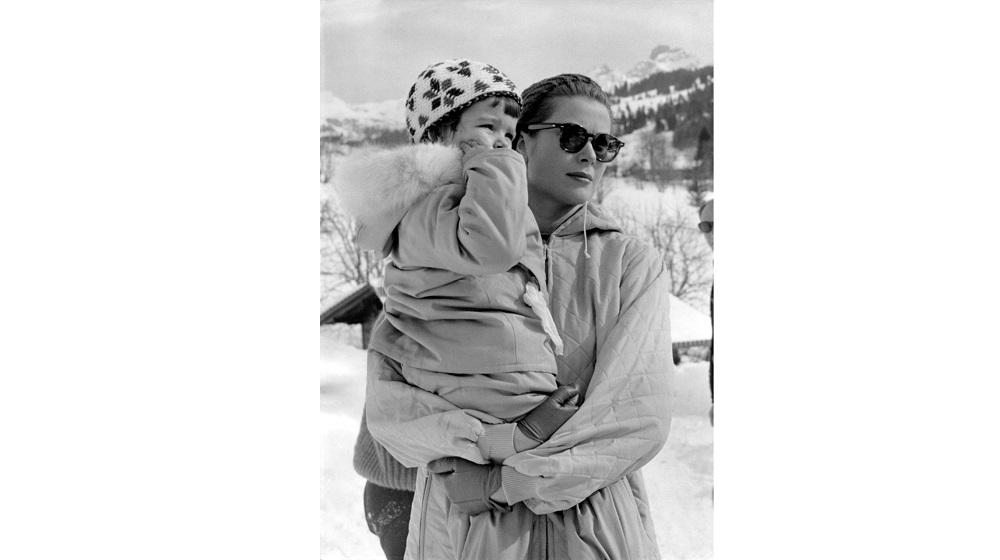 Gracia PATRICIA mit Tochter Prinzessin CAROLINE, Gstaad 1960