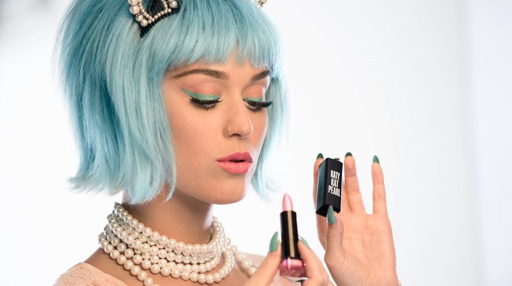 katy-perry-covergirl-collaboration-2017