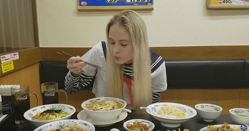 6-modelo-comida-japonesa