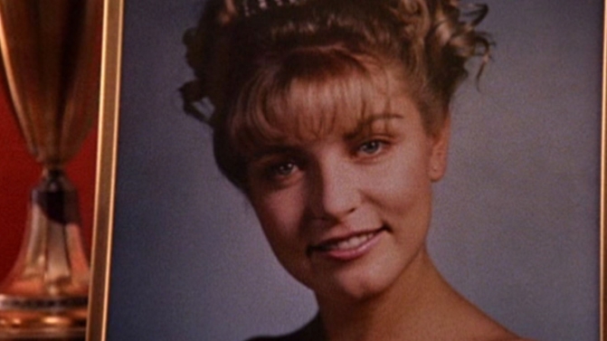 Laura-Palmer-from-Twin-Peaks