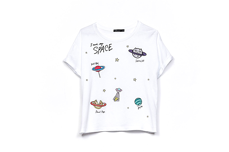 T-shirt-remendos-planetas,-Bershka,-€12,99