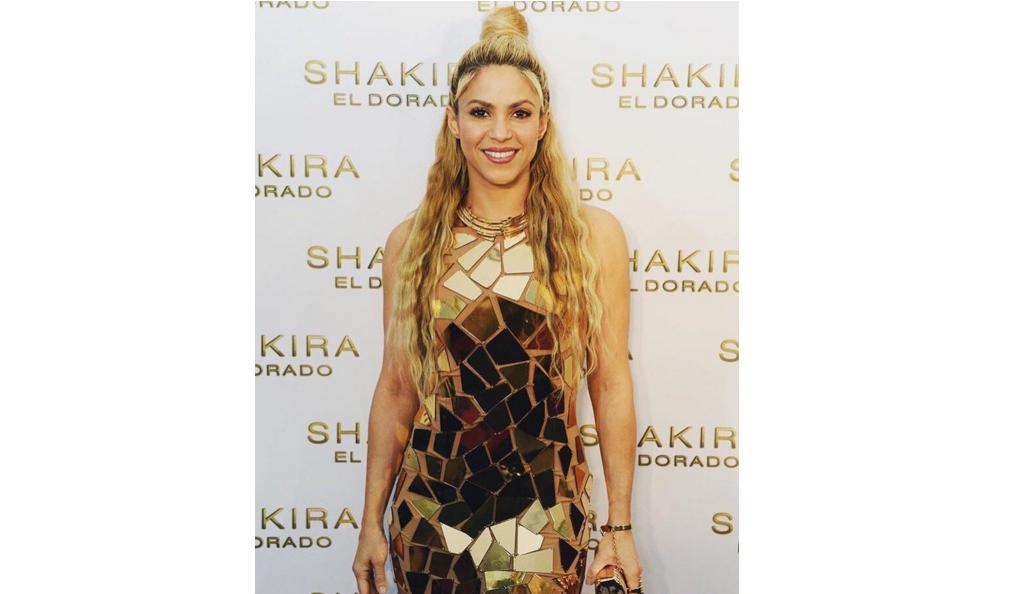 6 Shakira
