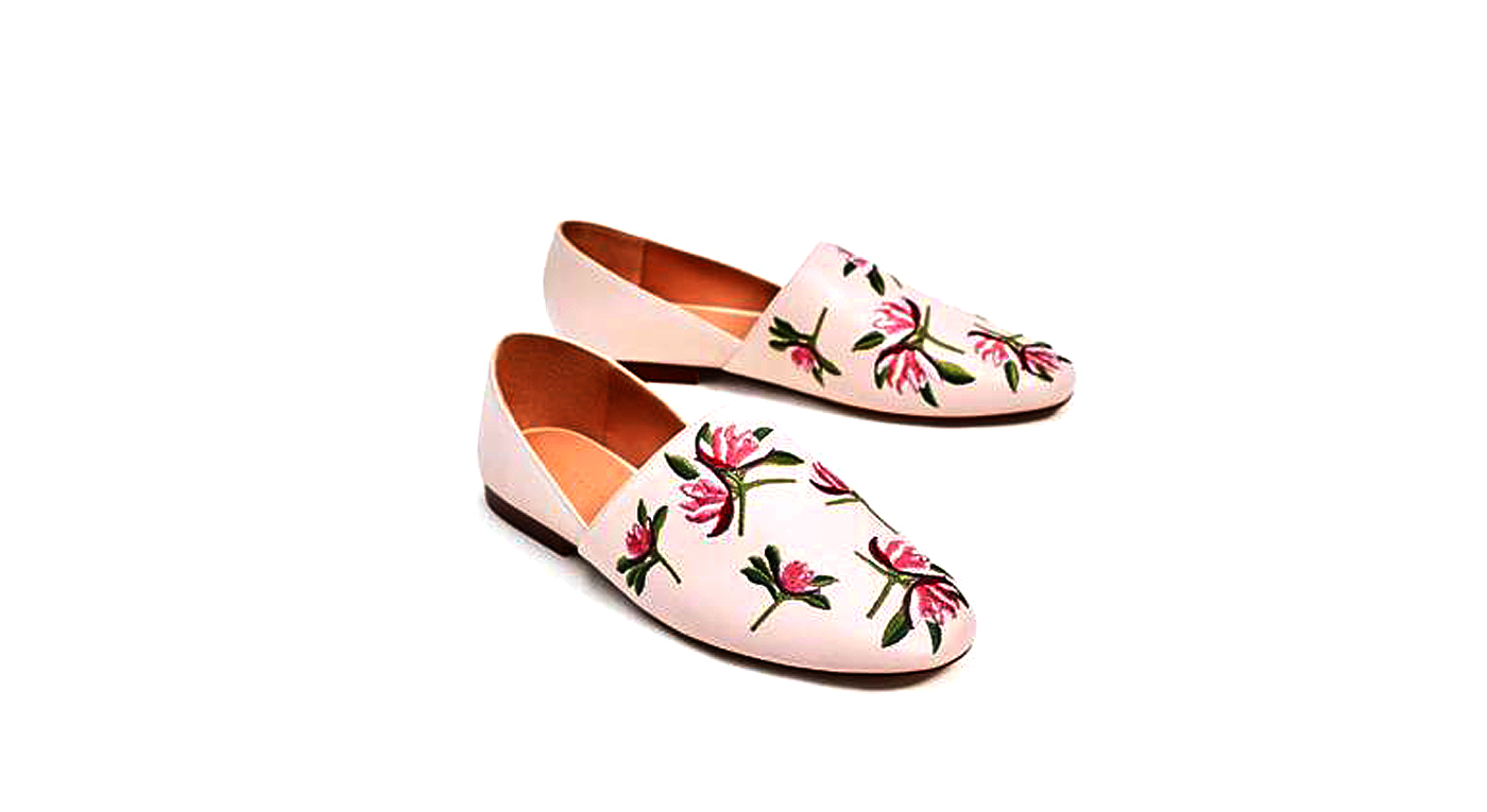 Sapato-raso-às-flores,-Zara,-€22,95