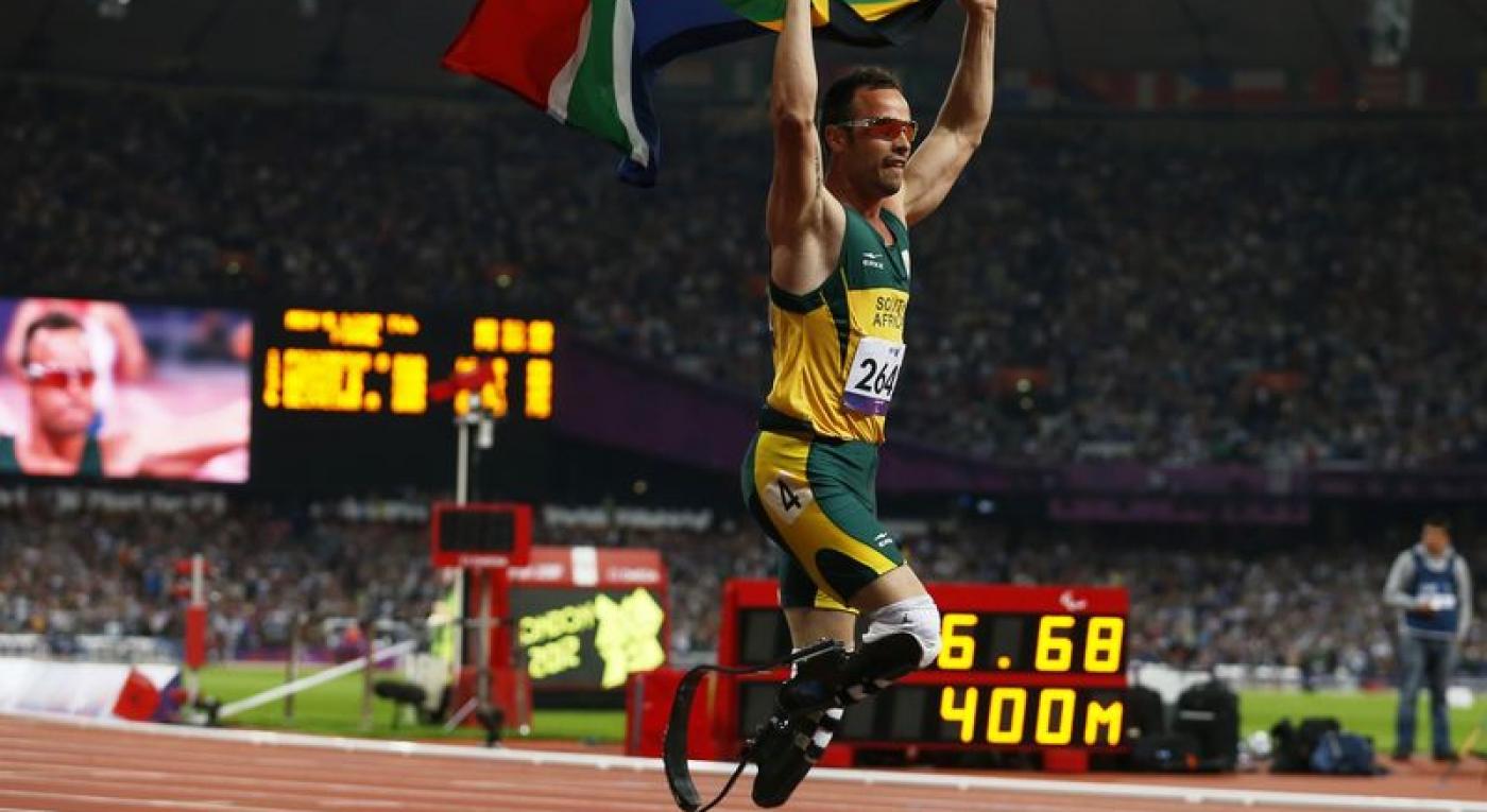 Oscar Pistorius of South Africa celebrates winning the Men’s 400m T44 Final during the London 2012 Paralympic Games