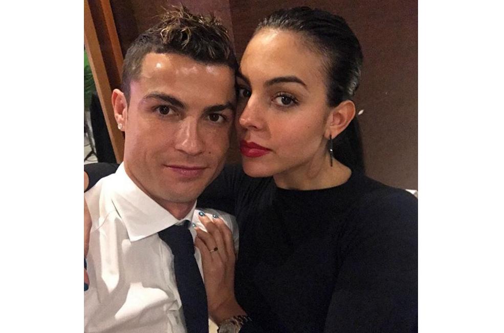 20 Ronaldo e Georgina