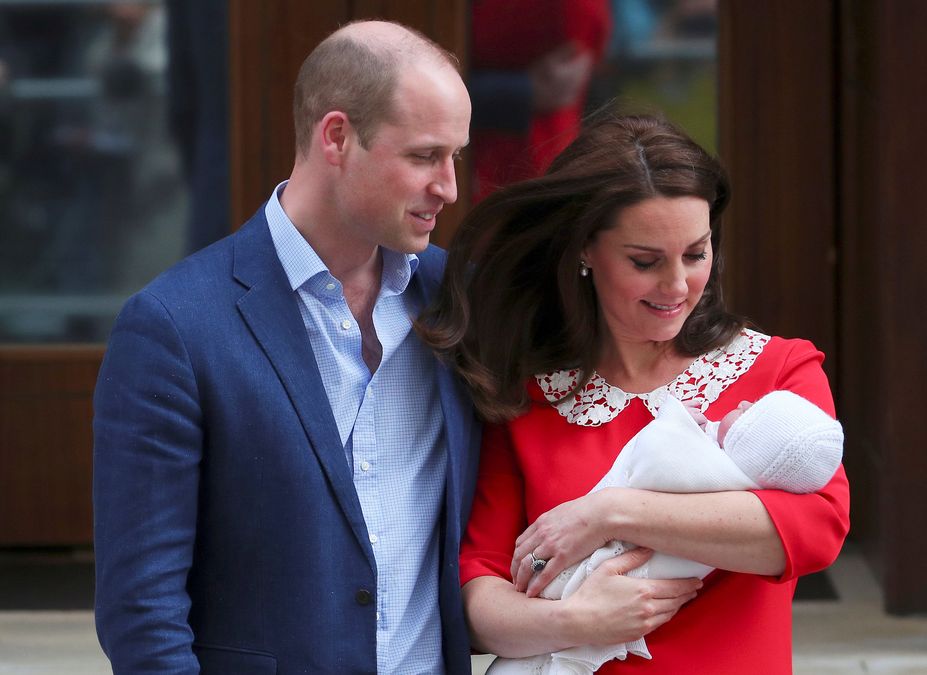 Britain’s Catherine, the Duchess of Cambridge and Prince William leave the Lindo Wing of St Mary’s Hospital with their new baby boy in London