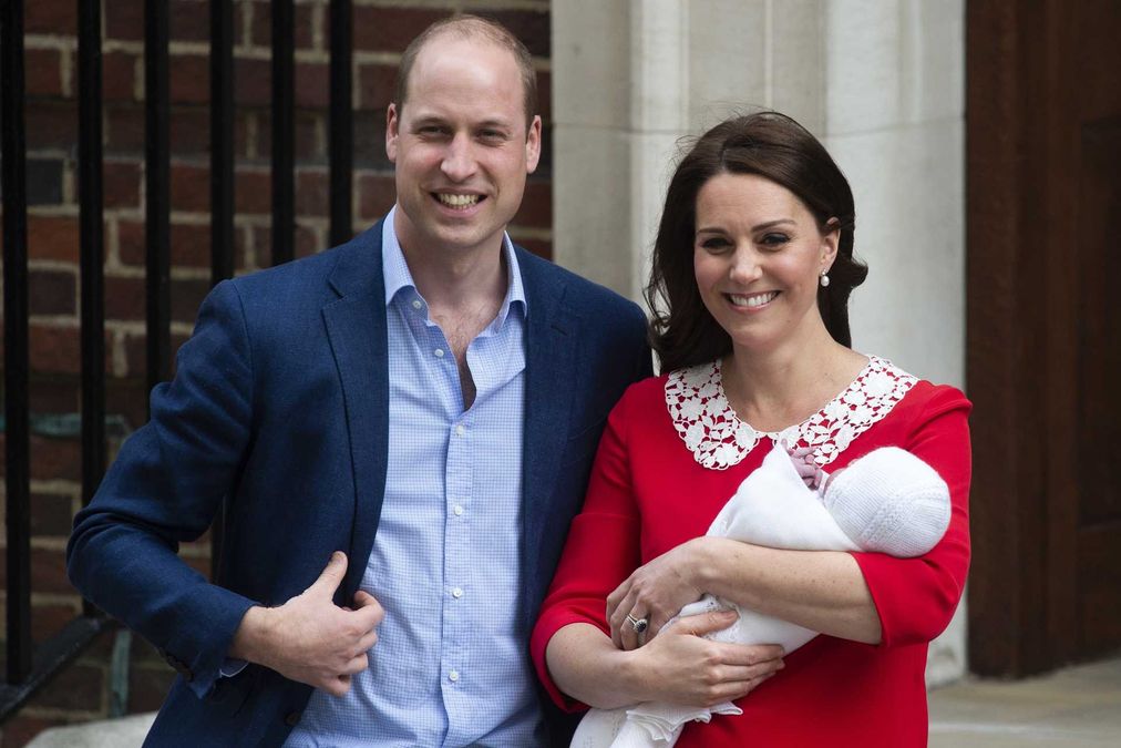 Duchess of Cambridge gives birth to baby boy