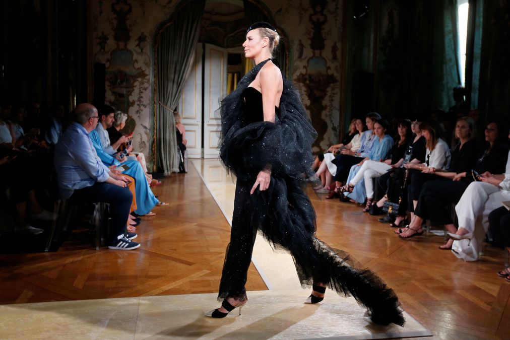A model presents a creation by designer Giorgio Armani as part of his Haute Couture Fall/Winter 2018/2019 fashion show for Giorgio Armani Prive in Paris