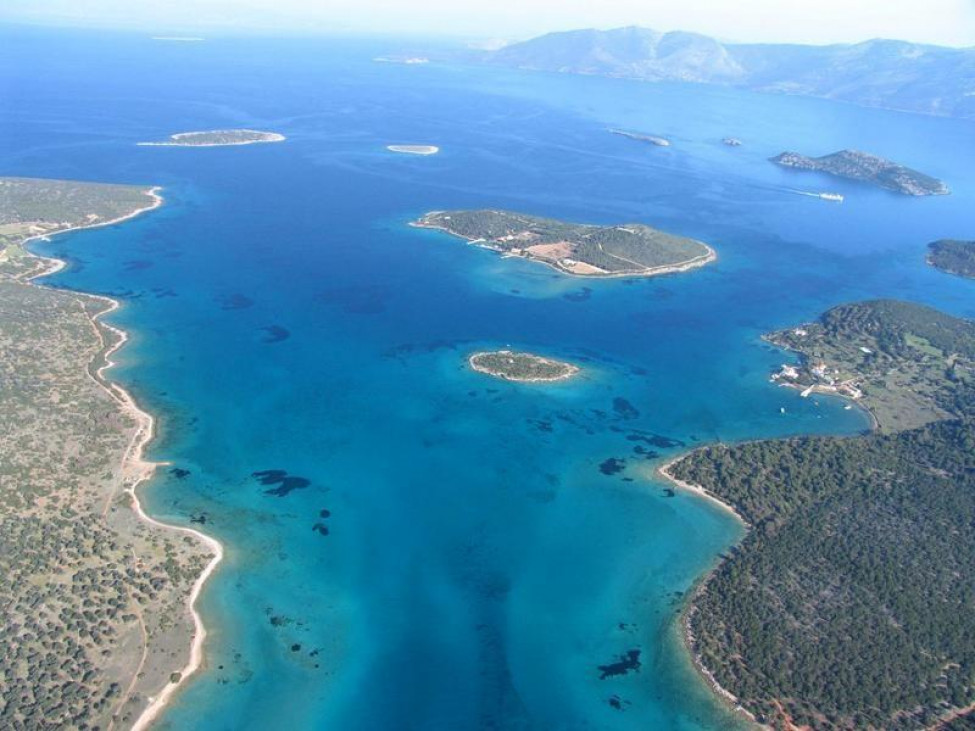 Ilhas Egeias do Norte são um conjunto de ilhas no Mar Egeu, Grécia. O preço está sob consulta