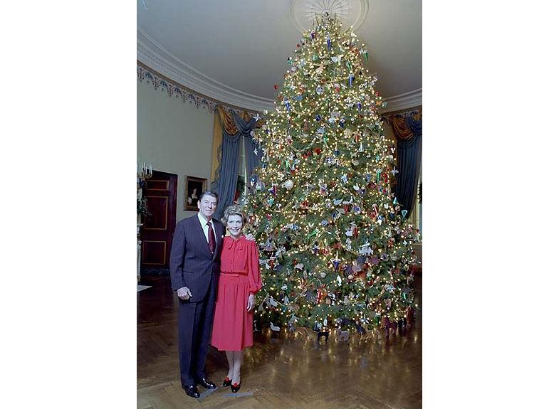 Natal1981_Evans (White House Photographic Office)_Wikipedia