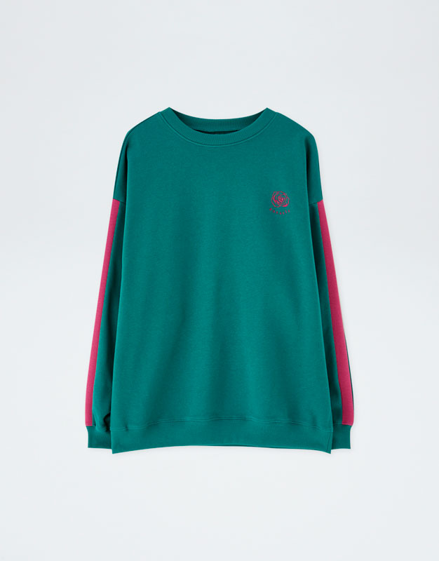 Sweatshirt, €22,99 3