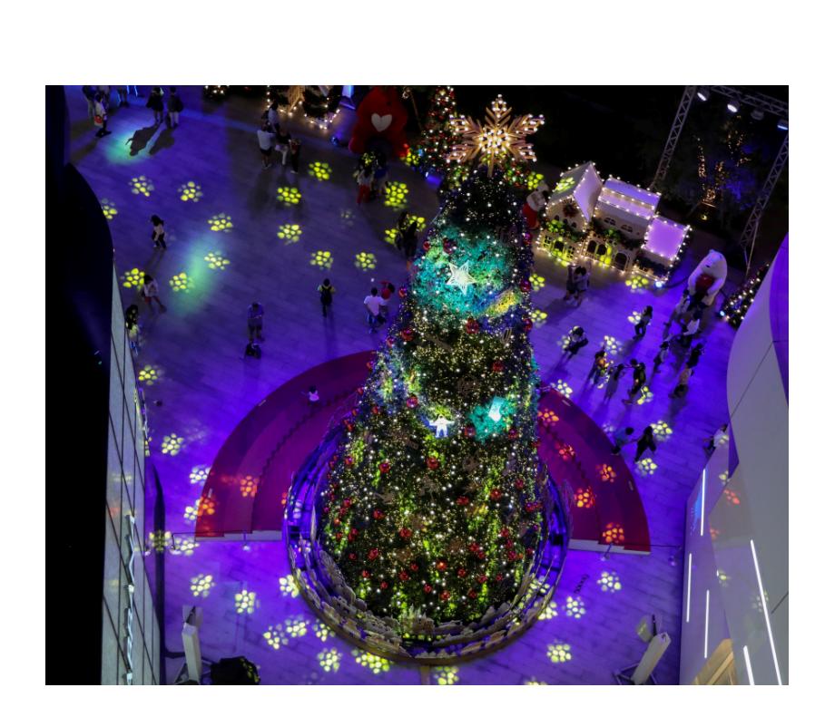 Christmas decoration is seen at Mquartier shopping mall in Bangkok, Thailand December 4, 2018. REUTERSJorge Silva