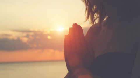 Dia Mundial religião orar rezar