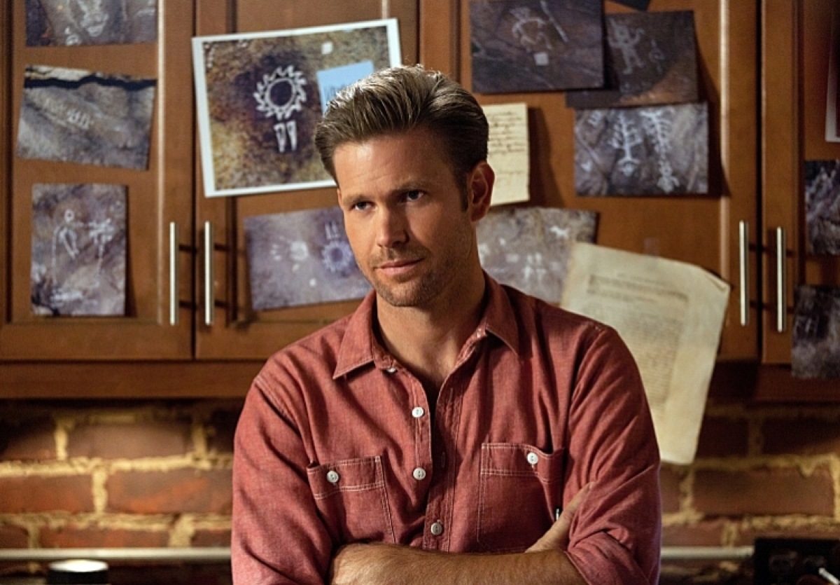 7 Alaric Saltzman