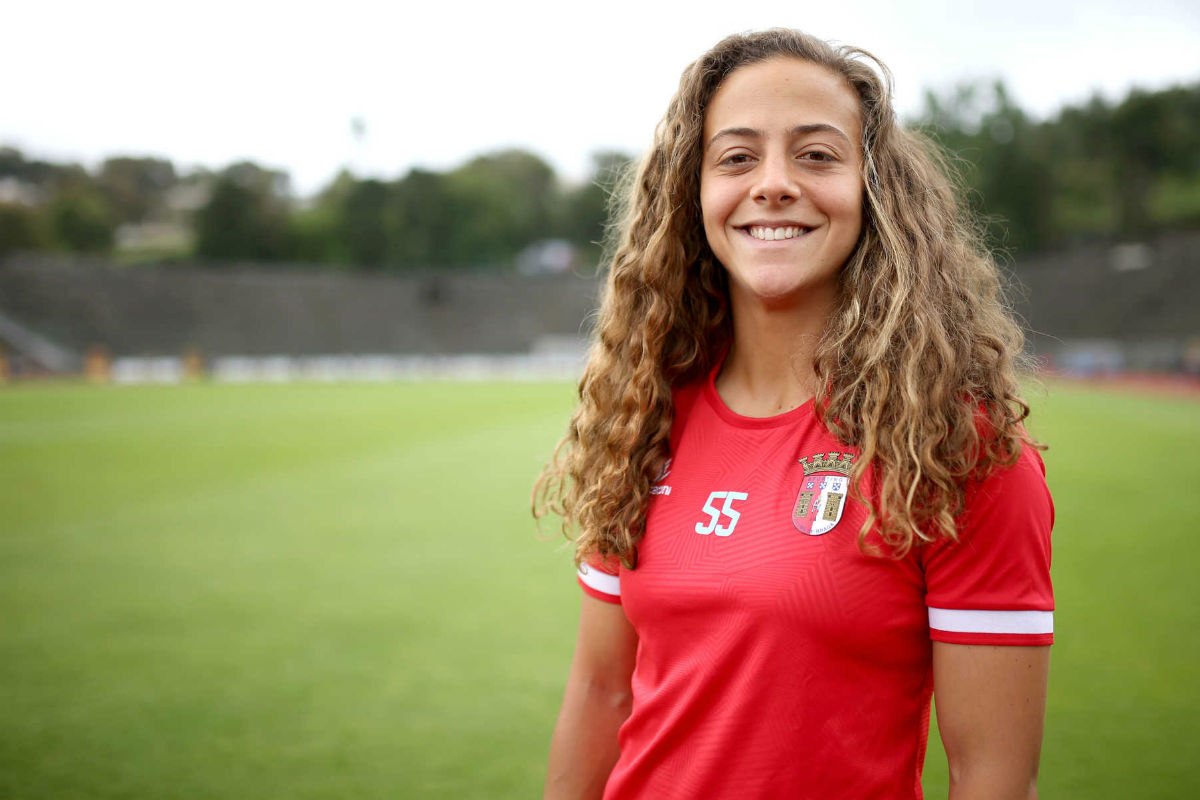 stand finance Narabar Manchester City contrata futebolista portuguesa Matilde Fidalgo
