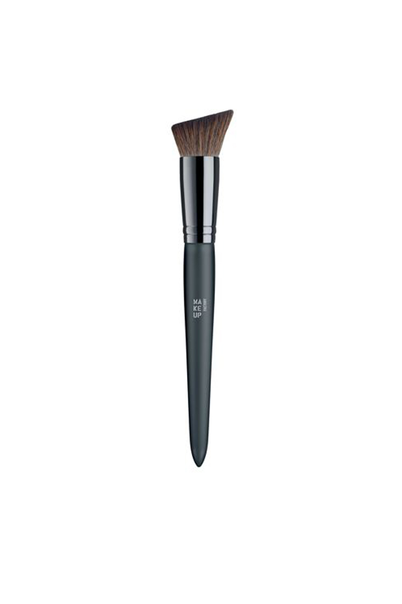 Make-up-Factory,-Multitalent-face-brush,-Perfumes-&-Companhia,-antes-€23.50-agora-€18.80