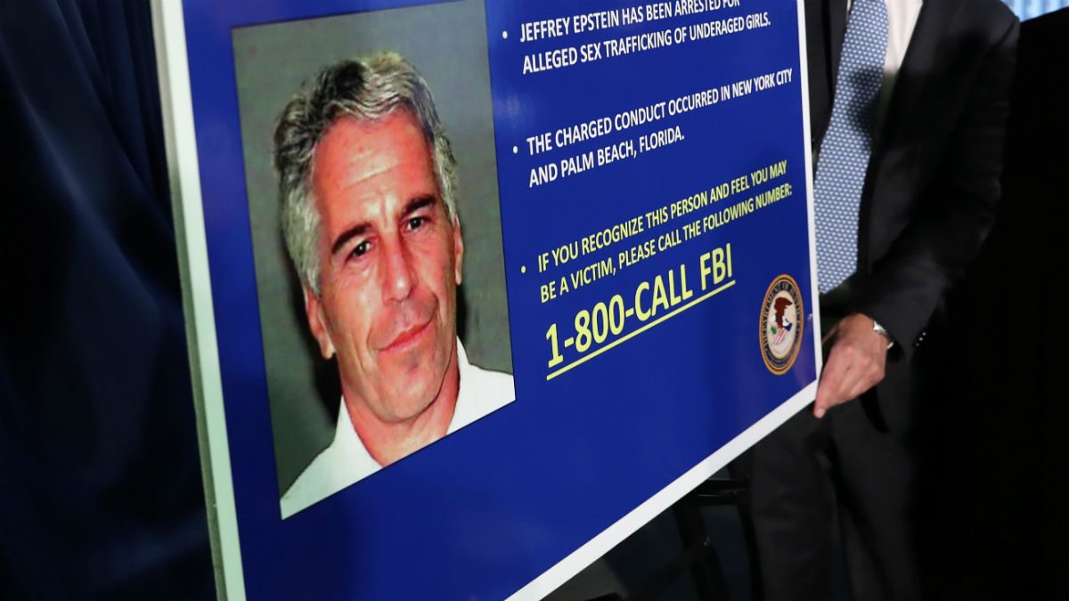 Jeffrey Epstein num cartaz do FBI - Reuters