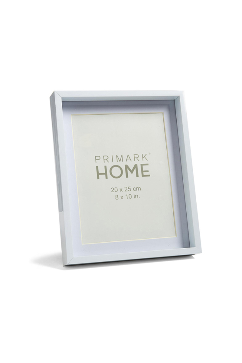 Primark, Moldura 20 x 25 cm branco, 3.5€