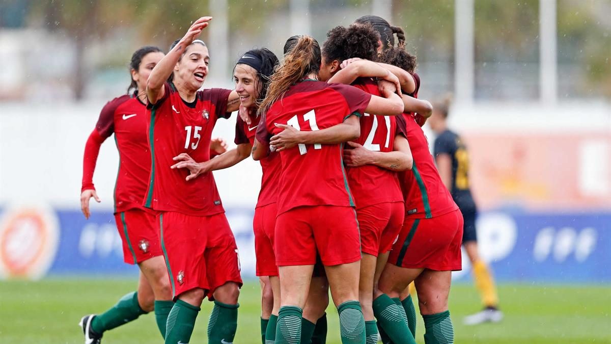 Futebol feminino: Portugal derrotado pelos Estados Unidos no primeiro de  dois jogos