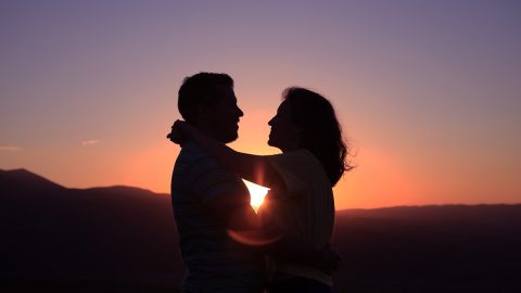 Cientista relação questionário ajudar resistência namoro casal