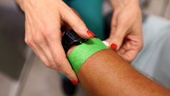 urgências pulseiras verdes azuis centros de saúde