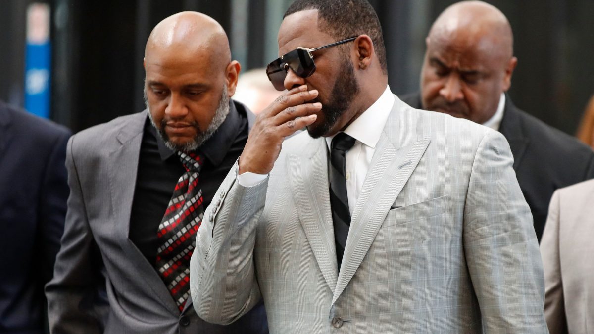 FILES-US-TRIAL-COURT-ASSAULT-RKELLY