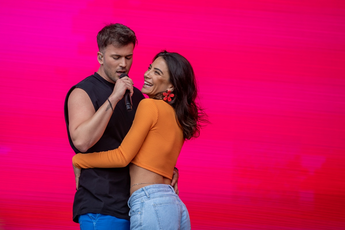 David Carreira e Carolina Carvalho no palco do Rock in Rio