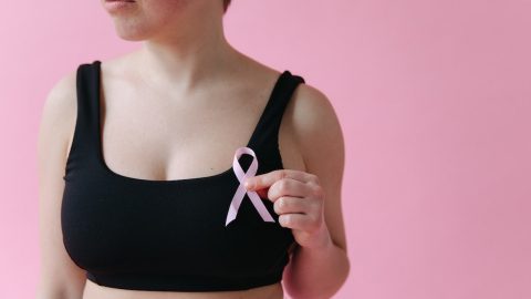 autoexame mês cancro da mama