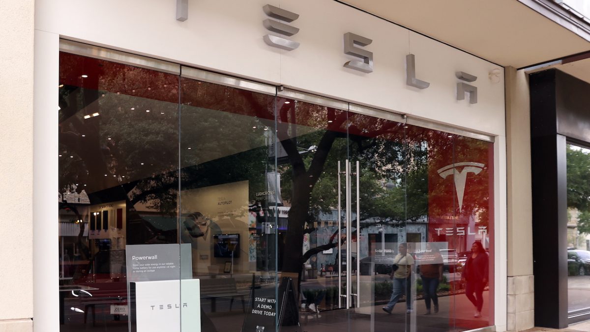 Tesla faces class action lawsuit over alleged customer privacy breach