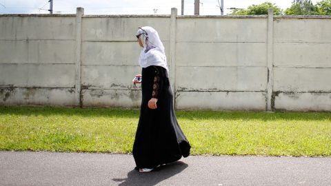 abaya túnica muçulmana escola França Governo francês