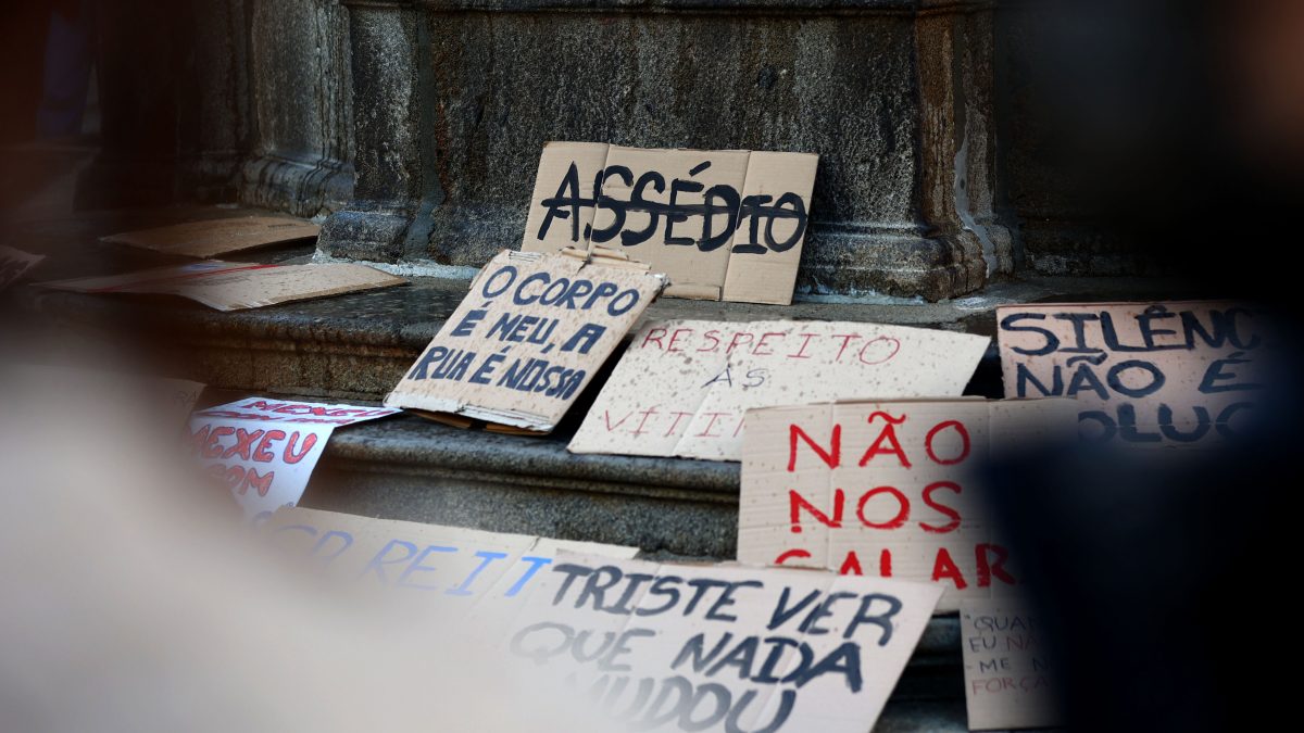 Centenas de alunos manifestam-se contra assédio sexual na UMinho