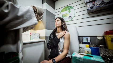 Rita Sá Machado, nova directora-geral da Saúde foi esta tarde vacinada contra a Covid-19 na Farmácia Algarve em Lisboa