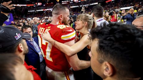 Taylor Swift Travis Kelce Super Bowl beijo romance